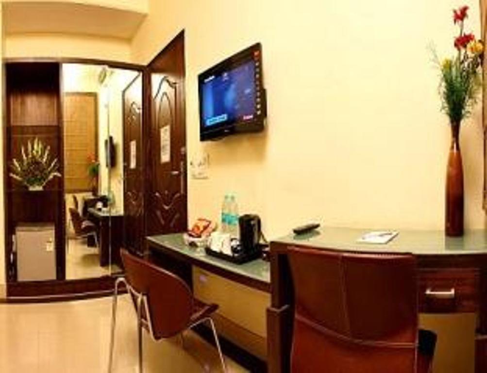 Charanpahari Hotel New Delhi Eksteriør bilde
