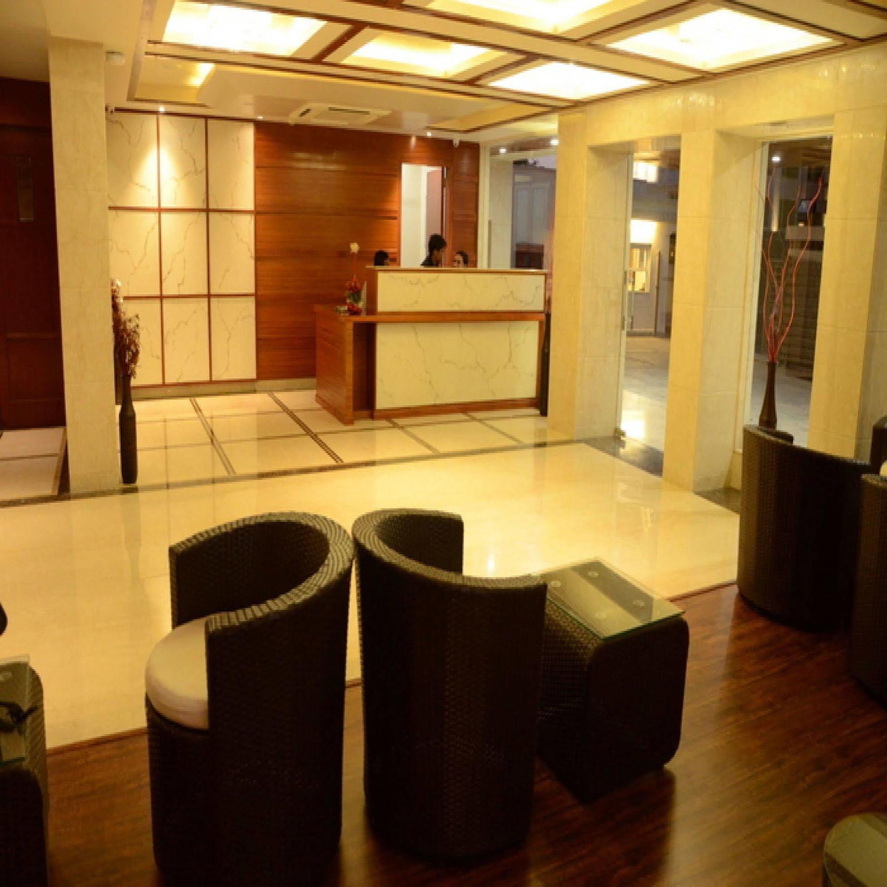 Charanpahari Hotel New Delhi Eksteriør bilde