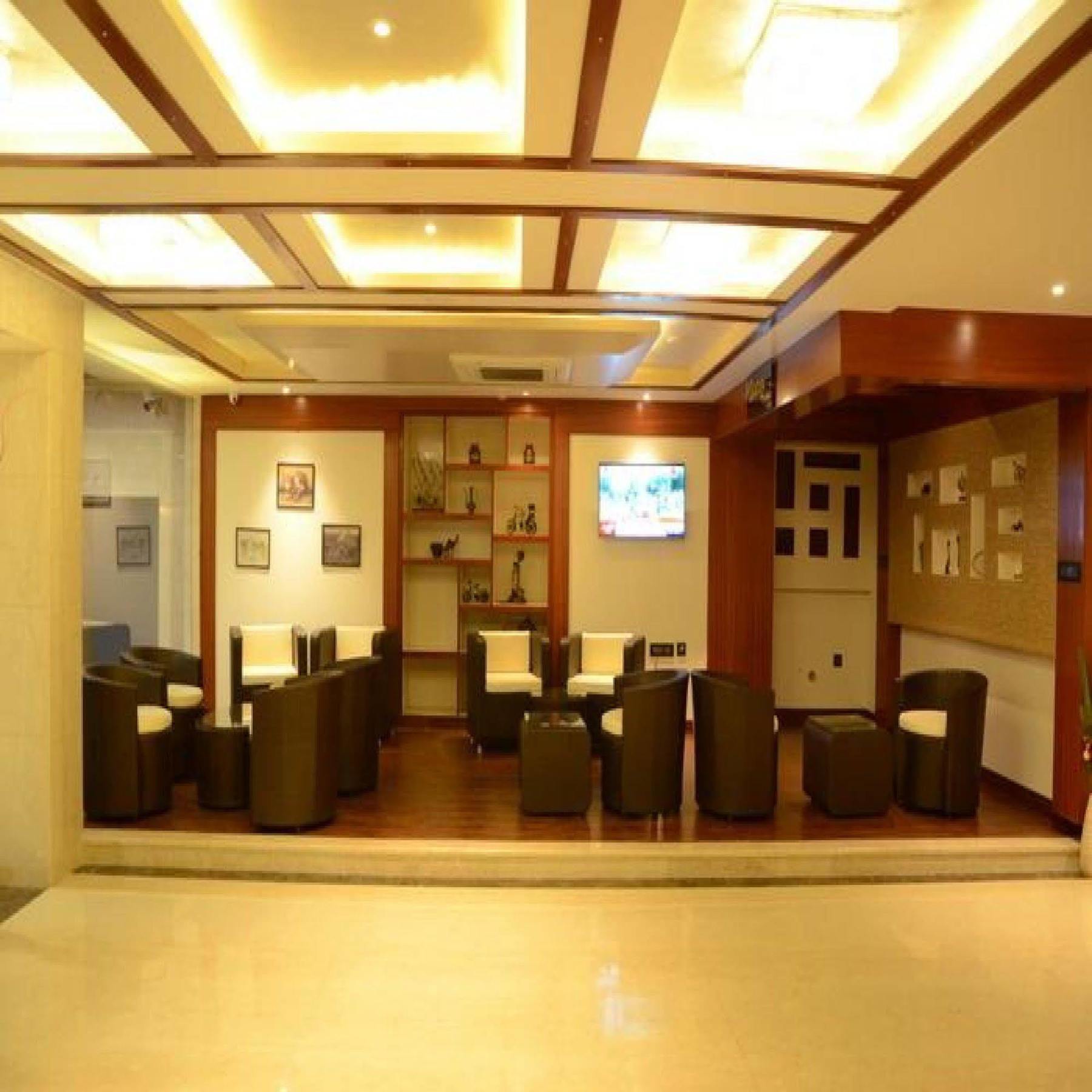 Charanpahari Hotel New Delhi Eksteriør bilde