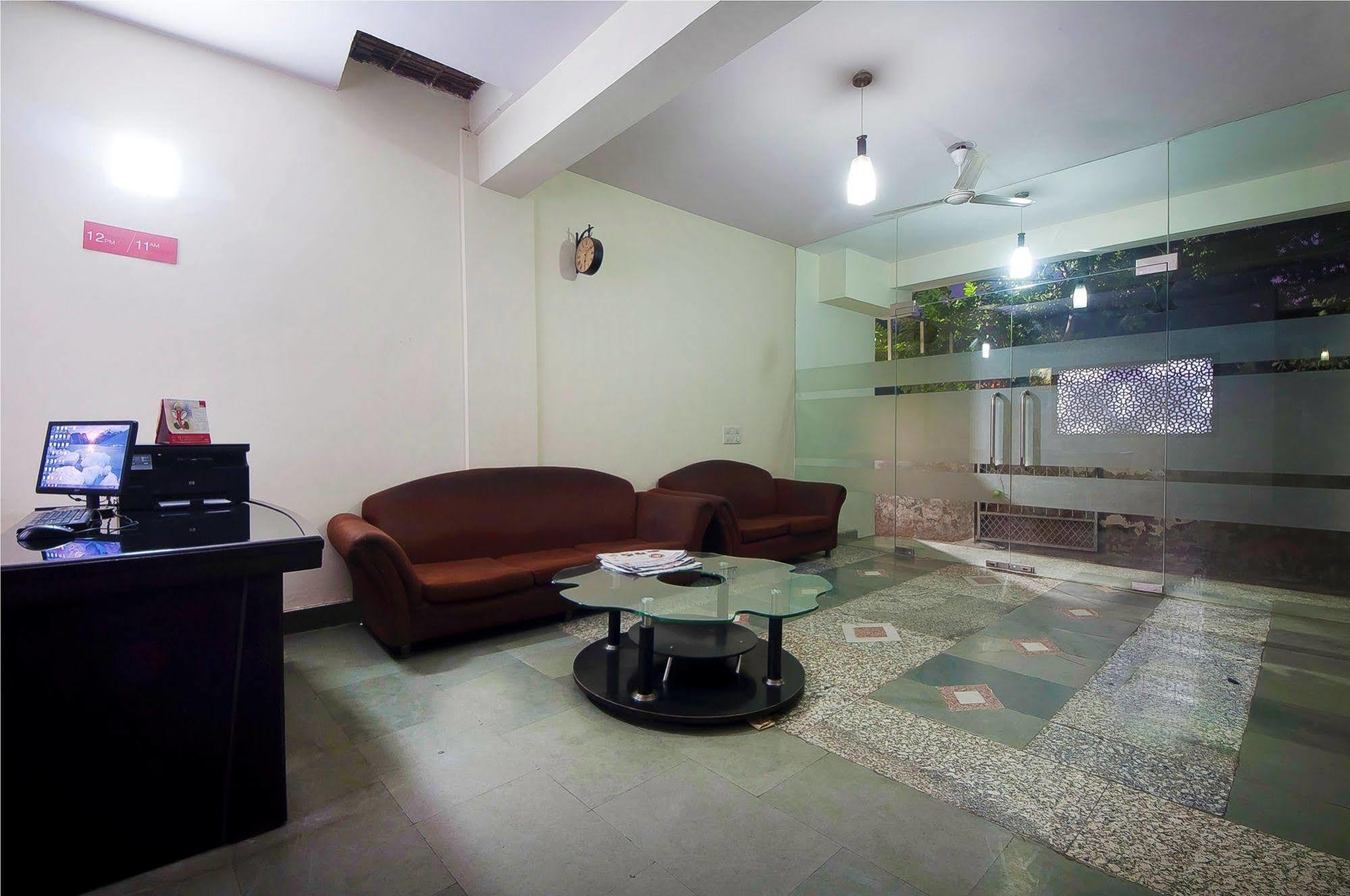 Charanpahari Hotel New Delhi Eksteriør bilde